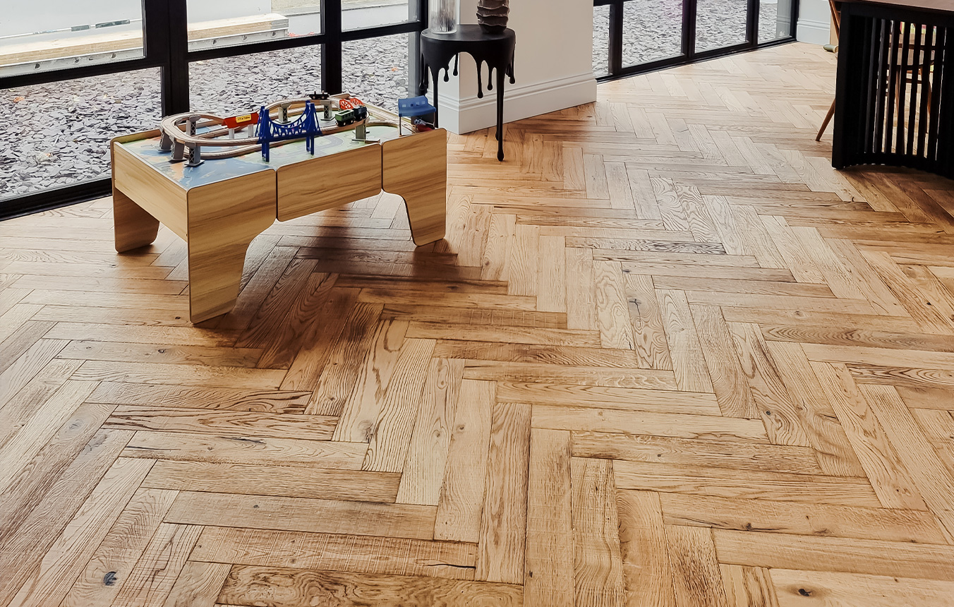 Wooden Flooring Elegant Shop -Wooden Flooring Elegant Shop Standen Herringbone Crafted Textures Lifestyle3
