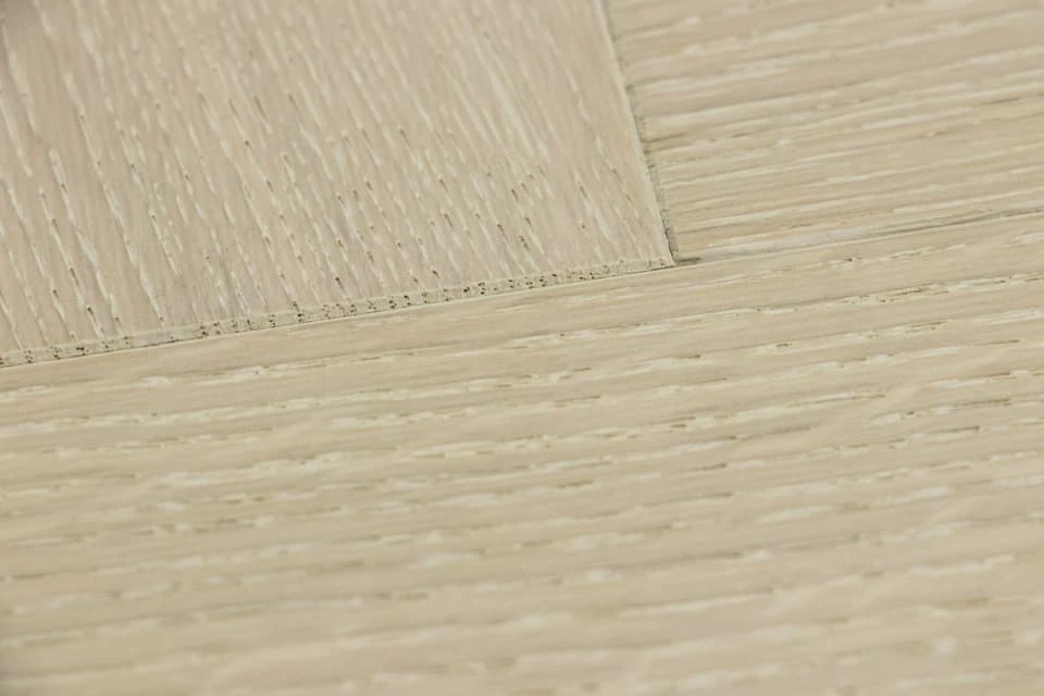 Prime Engineered Flooring Oak Herringbone Polar White Brushed UV Semi Matt Lacquered 14/3mm By 128mm By 600mm 6 Prime Engineered Flooring Oak Herringbone Polar White Brushed UV Semi Matt Lacquered 14/3mm By 128mm By 600mm - Image 4