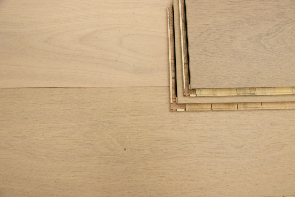 Natural Engineered Flooring Oak Click B2 Non Visible Uv Lacquered 14/3mm By 190mm By 1900mm 5 Natural Engineered Flooring Oak Click B2 Non Visible Uv Lacquered 14/3mm By 190mm By 1900mm - Image 3