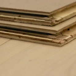 Natural Engineered Flooring Oak Click B2 Non Visible Uv Lacquered 14/3mm By 190mm By 1900mm 10 Natural Engineered Flooring Oak Click B2 Non Visible Uv Lacquered 14/3mm By 190mm By 1900mm -Wooden Flooring Elegant Shop fl44523