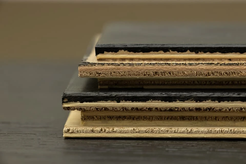 Natural Engineered Flooring Oak Jet Black Brushed Uv Lacquered 10/2mm By 150mm By 400-1500mm 6 Natural Engineered Flooring Oak Jet Black Brushed Uv Lacquered 10/2mm By 150mm By 400-1500mm - Image 4