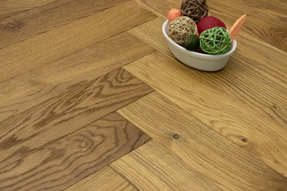 Natural Engineered Flooring Oak Herringbone Light Smoked Brushed UV Oiled 15/4mm By 90mm By 600mm 4 Natural Engineered Flooring Oak Herringbone Light Smoked Brushed UV Oiled 15/4mm By 90mm By 600mm - Image 2