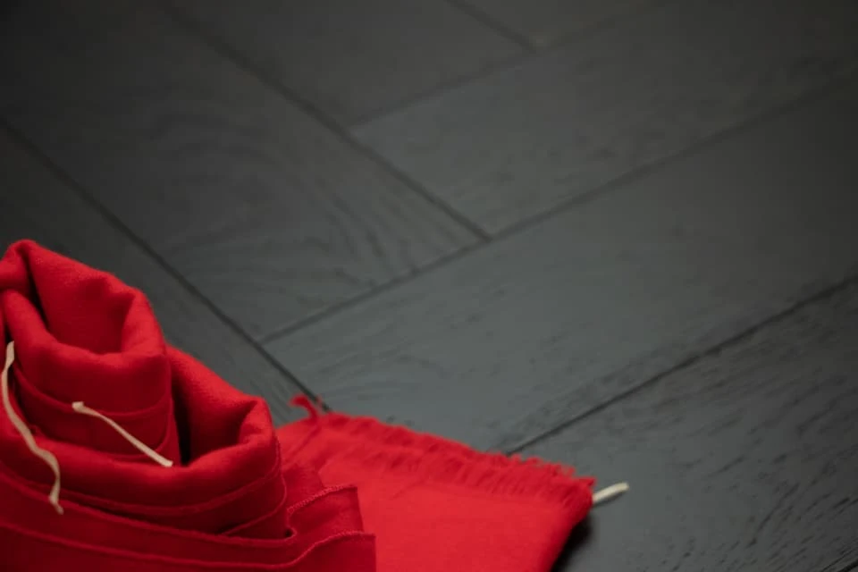 Natural Engineered Flooring Oak Herringbone Jet Black Brushed UV Lacquered 15/4mm By 90mm By 600mm 7 Natural Engineered Flooring Oak Herringbone Jet Black Brushed UV Lacquered 15/4mm By 90mm By 600mm - Image 5