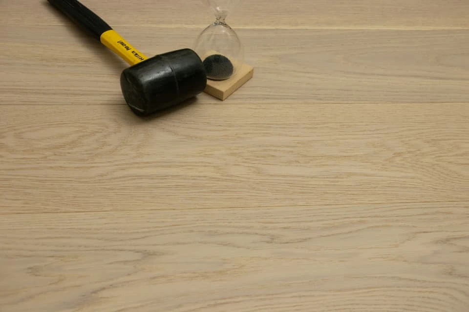 Prime Engineered Flooring Oak White Brushed UV Oiled 14/3mm By 178mm By 1000-2400mm 3 Prime Engineered Flooring Oak White Brushed UV Oiled 14/3mm By 178mm By 1000-2400mm