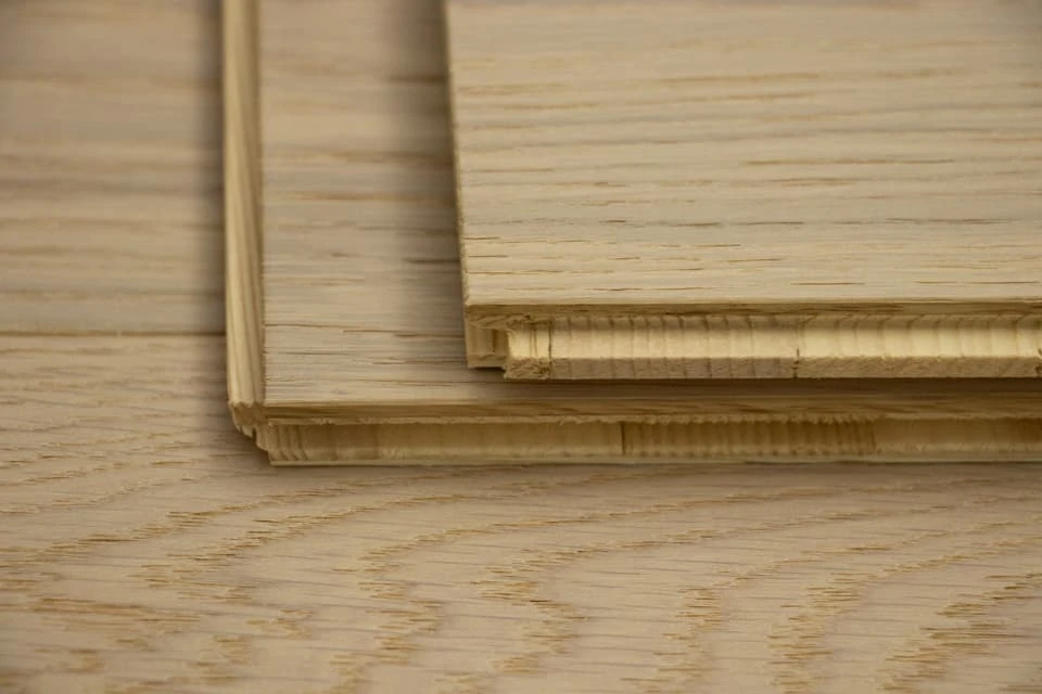 Prime Engineered Flooring Oak White Brushed UV Oiled 14/3mm By 178mm By 1000-2400mm 8 Prime Engineered Flooring Oak White Brushed UV Oiled 14/3mm By 178mm By 1000-2400mm - Image 6