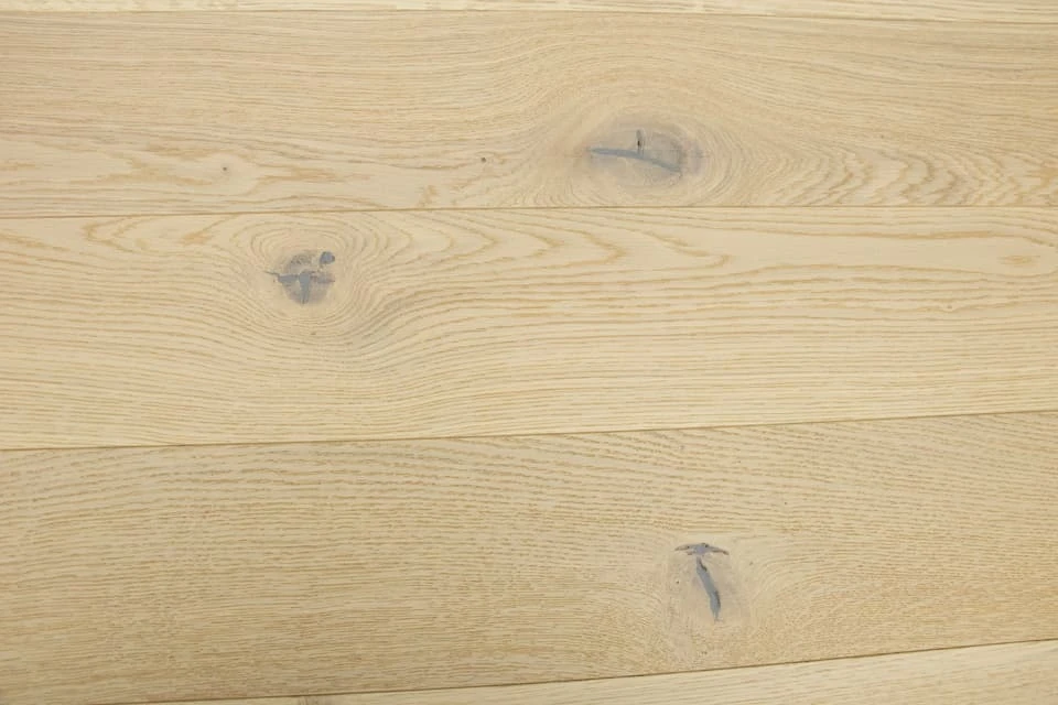 Natural Engineered Flooring Oak Polar Light Sand Brushed UV Oiled 14/4mm By 150mm By 2000mm 6 Natural Engineered Flooring Oak Polar Light Sand Brushed UV Oiled 14/4mm By 150mm By 2000mm - Image 4