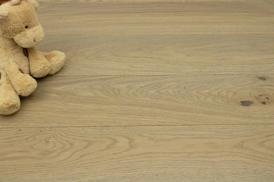 Natural Engineered Flooring Oak Promise Grey Brushed UV Oiled 14/4mm By 250mm By 790-2400mm 4 Natural Engineered Flooring Oak Promise Grey Brushed UV Oiled 14/4mm By 250mm By 790-2400mm - Image 2