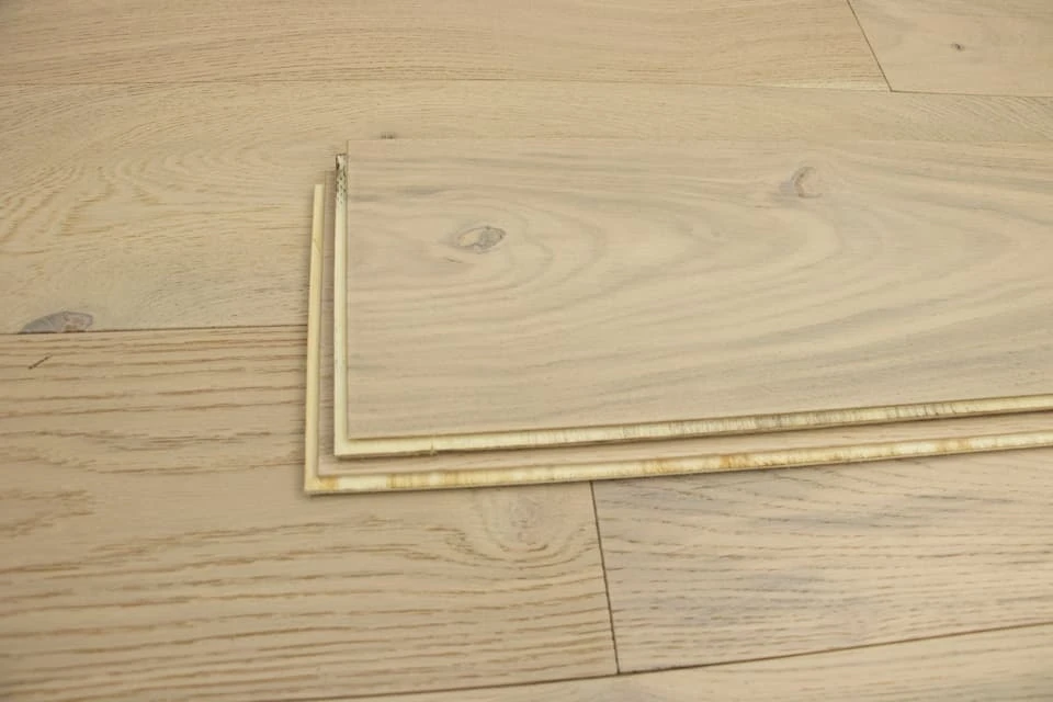 Natural Engineered Flooring Oak Non Visible Brushed UV Lacquered 10/3mm By 150mm By 1200mm 7 Natural Engineered Flooring Oak Non Visible Brushed UV Lacquered 10/3mm By 150mm By 1200mm - Image 5