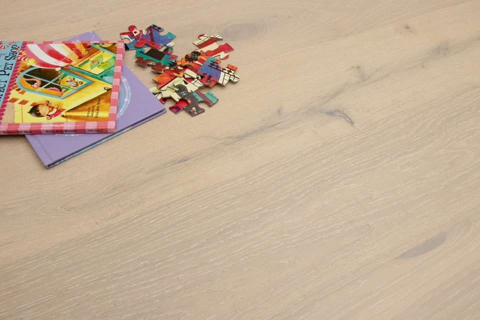 Natural Engineered Flooring Oak Click Alaska White Brushed UV Oiled 14/3mm By 190mm By 1900mm 4 Natural Engineered Flooring Oak Click Alaska White Brushed UV Oiled 14/3mm By 190mm By 1900mm - Image 2