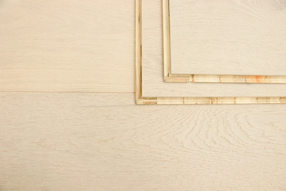 Natural Engineered Flooring Oak Click Pearl White Brushed UV Lacquered 14/3mm By 190mm By 1900mm 5 Natural Engineered Flooring Oak Click Pearl White Brushed UV Lacquered 14/3mm By 190mm By 1900mm - Image 3