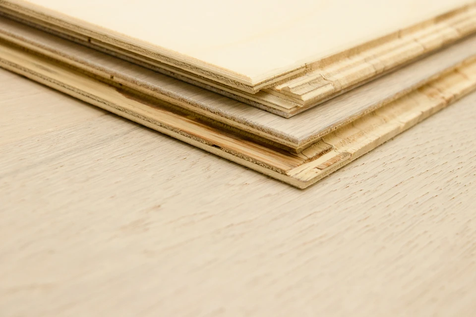 Natural Engineered Flooring Oak Click Pearl White Brushed UV Lacquered 14/3mm By 190mm By 1900mm 6 Natural Engineered Flooring Oak Click Pearl White Brushed UV Lacquered 14/3mm By 190mm By 1900mm - Image 4