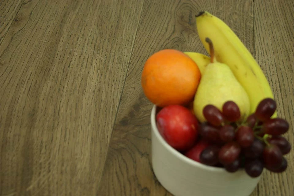 Natural Engineered Flooring Oak Bespoke Cognac UV Oiled 16/4mm By 220mm By 600-2400mm 7 Natural Engineered Flooring Oak Bespoke Cognac UV Oiled 16/4mm By 220mm By 600-2400mm - Image 5