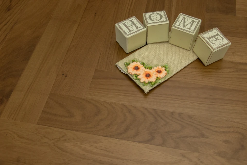 Natural Engineered Flooring Oak Herringbone Macchiato UV Lacquered No Bevel 11/3.6mm By 70mm By 490mm 3 Natural Engineered Flooring Oak Herringbone Macchiato UV Lacquered No Bevel 11/3.6mm By 70mm By 490mm