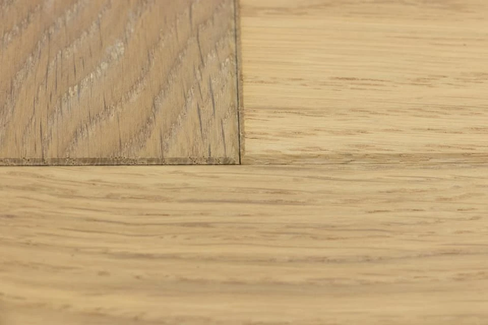 Natural Engineered Flooring Oak Bespoke Herringbone No 13 Brushed UV Oiled 16/4mm By 120mm By 580mm - 12.6m2 Bundle 7 Natural Engineered Flooring Oak Bespoke Herringbone No 13 Brushed UV Oiled 16/4mm By 120mm By 580mm - 12.6m2 Bundle - Image 5