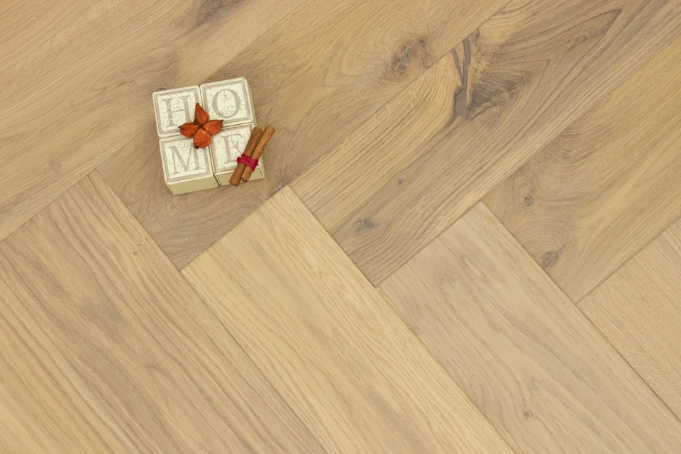 Natural Engineered Flooring Oak Herringbone No 13 UV Oiled 13/4mm By 140mm By 580mm 3 Natural Engineered Flooring Oak Herringbone No 13 UV Oiled 13/4mm By 140mm By 580mm