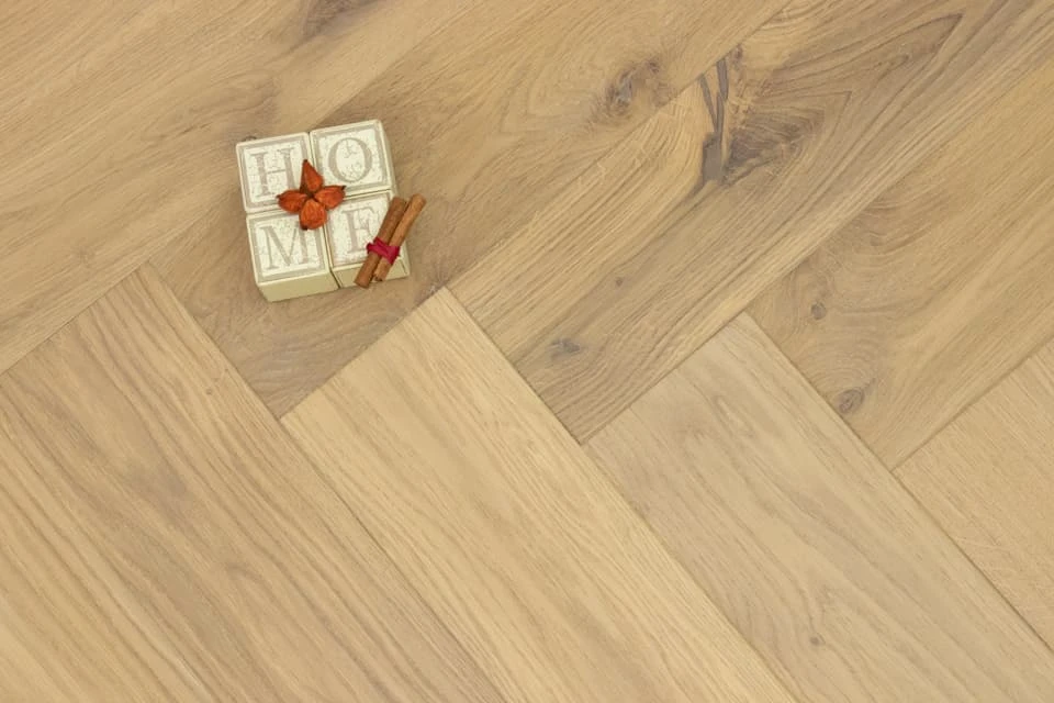Natural Engineered Flooring Oak Bespoke Herringbone No 13 Brushed UV Oiled 16/4mm By 120mm By 580mm - 12.6m2 Bundle 3 Natural Engineered Flooring Oak Bespoke Herringbone No 13 Brushed UV Oiled 16/4mm By 120mm By 580mm - 12.6m2 Bundle