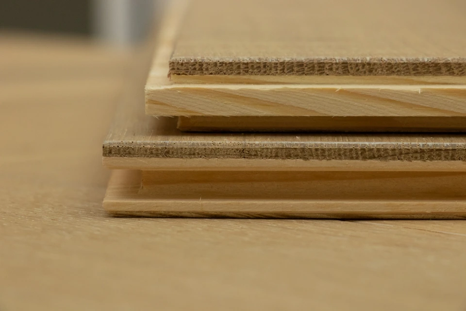 Natural Engineered Flooring Oak Herringbone White Cream UV Oiled 14/3mm By 100mm By 600mm 10 Natural Engineered Flooring Oak Herringbone White Cream UV Oiled 14/3mm By 100mm By 600mm - Image 8