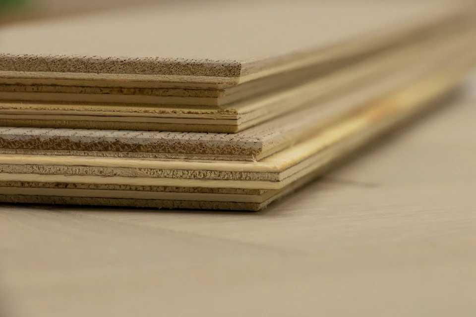 Natural Engineered Flooring Oak Herringbone White Pearl Brushed UV Lacquered 15/4mm By 90mm By 600mm 7 Natural Engineered Flooring Oak Herringbone White Pearl Brushed UV Lacquered 15/4mm By 90mm By 600mm - Image 5