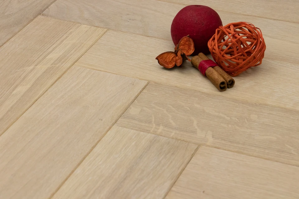 Natural Engineered Flooring Oak Herringbone White UV Oiled 14/3mm By 90mm By 450mm 4 Natural Engineered Flooring Oak Herringbone White UV Oiled 14/3mm By 90mm By 450mm - Image 2