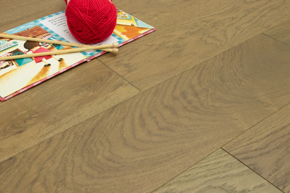 Prime Engineered Flooring Oak Roma Brushed UV Oiled 14/3mm By 190mm By 400-1500mm 3 Prime Engineered Flooring Oak Roma Brushed UV Oiled 14/3mm By 190mm By 400-1500mm