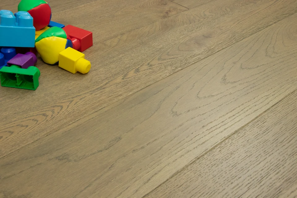 Natural Engineered Flooring Oak Roma Brushed UV Oiled 14/3mm By 190mm By 1900mm 4 Natural Engineered Flooring Oak Roma Brushed UV Oiled 14/3mm By 190mm By 1900mm - Image 2