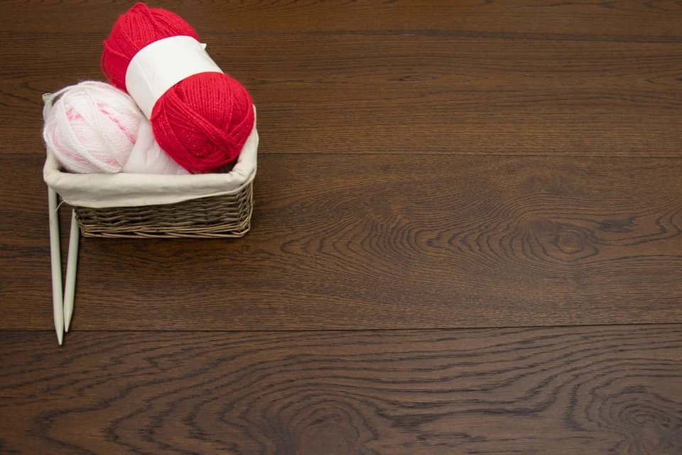 Natural Engineered Flooring Oak Coffee Brushed UV Lacquered 10/3mm By 150mm By 300-1500mm 3 Natural Engineered Flooring Oak Coffee Brushed UV Lacquered 10/3mm By 150mm By 300-1500mm