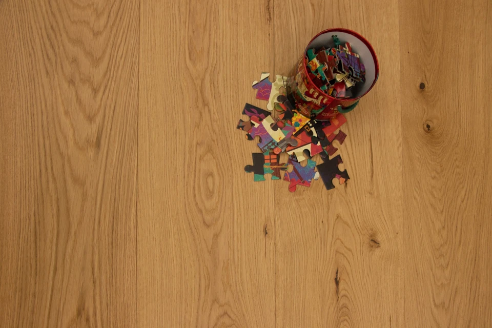 Natural Engineered Flooring Oak UV Matt Lacquered 15/4mm By 250mm By 1800-2200mm 3 Natural Engineered Flooring Oak UV Matt Lacquered 15/4mm By 250mm By 1800-2200mm