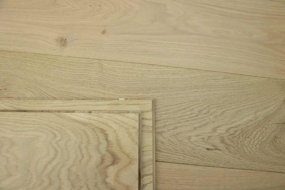 Natural Engineered Flooring Oak Non Visible Brushed UV Lacquered 15/4mm By 220mm By 2200mm 6 Natural Engineered Flooring Oak Non Visible Brushed UV Lacquered 15/4mm By 220mm By 2200mm - Image 4