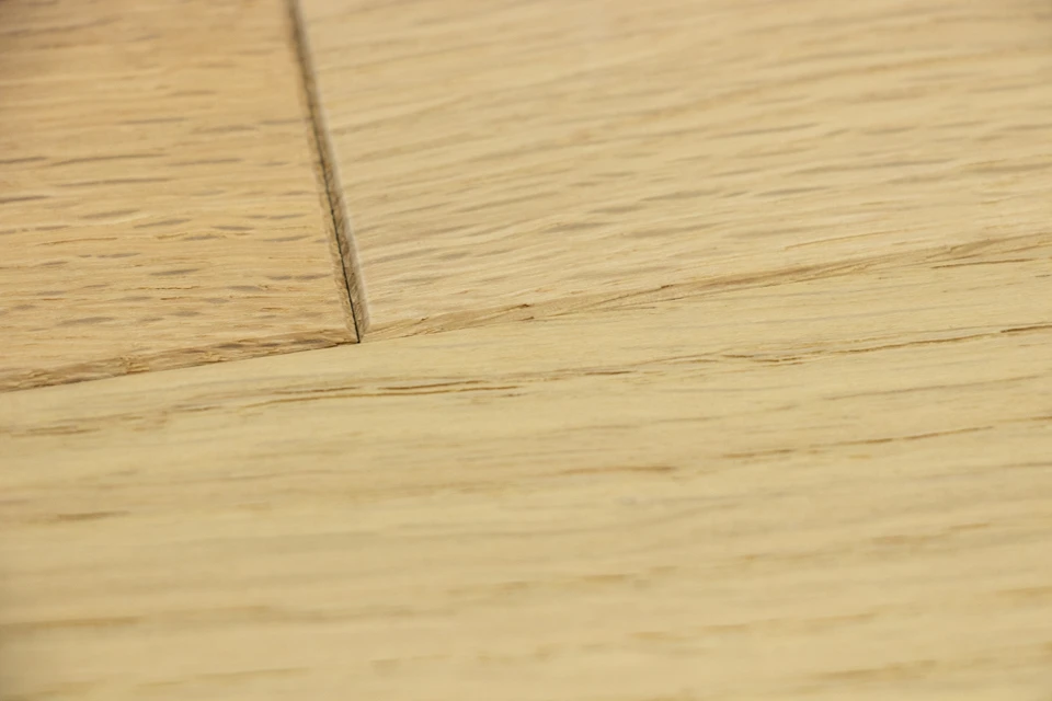 Natural Engineered Flooring Oak Non Visible Brushed UV Lacquered 14/3mm By 190mm By 1900mm 6 Natural Engineered Flooring Oak Non Visible Brushed UV Lacquered 14/3mm By 190mm By 1900mm - Image 4