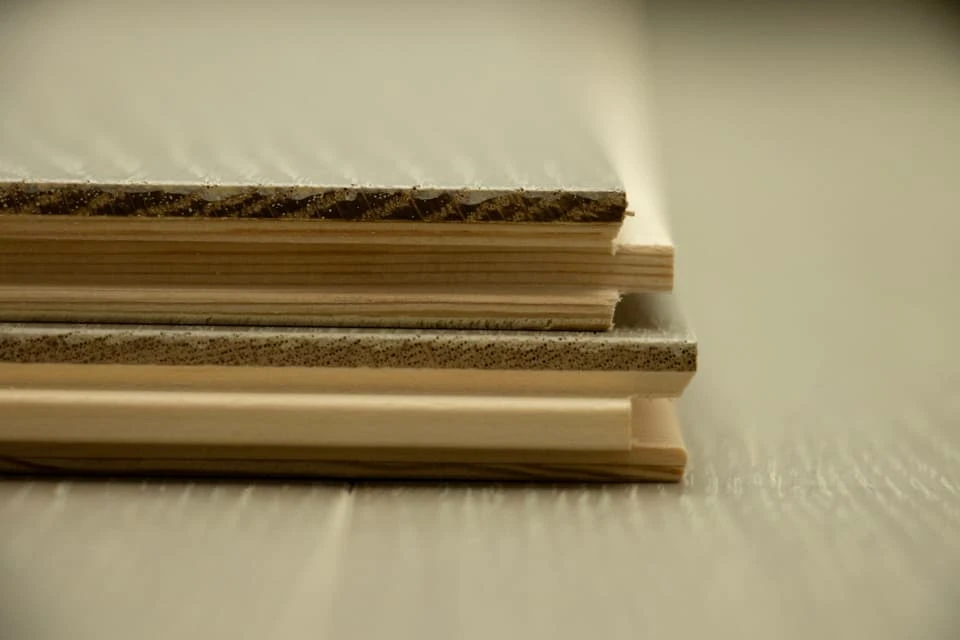 Prime Engineered Flooring Oak Barcelona Brushed UV Matt Lacquered 14/3mm By 178mm By 1000-2400mm 8 Prime Engineered Flooring Oak Barcelona Brushed UV Matt Lacquered 14/3mm By 178mm By 1000-2400mm - Image 6