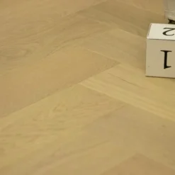 Prime Engineered Flooring Oak Herringbone Non Visible Brushed UV Matt Lacquered 14/3mm By 128mm By 600mm -Wooden Flooring Elegant Shop prime engineered flooring oak herringbone non visible br uv matt lacquered 8 4