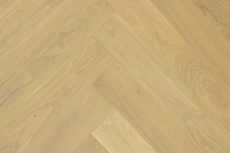 Prime Engineered Flooring Oak Herringbone Ribolla Brushed UV Matt Lacquered 10/3mm By 97mm By 582mm 5 Prime Engineered Flooring Oak Herringbone Ribolla Brushed UV Matt Lacquered 10/3mm By 97mm By 582mm - Image 3
