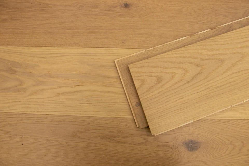 Prime Engineered Flooring Oak Non Visible Brushed UV Matt Lacquered Eco 14/3mm By 178mm By 1000-2400mm 6 Prime Engineered Flooring Oak Non Visible Brushed UV Matt Lacquered Eco 14/3mm By 178mm By 1000-2400mm - Image 4