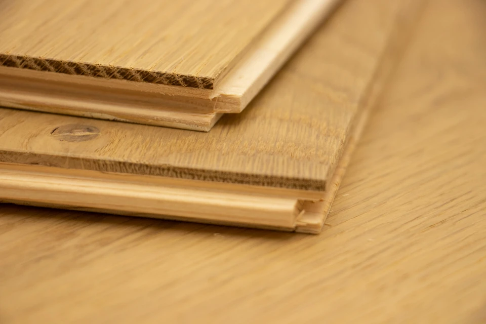 Prime Engineered Flooring Oak Non Visible Brushed UV Matt Lacquered Eco 14/3mm By 178mm By 1000-2400mm 7 Prime Engineered Flooring Oak Non Visible Brushed UV Matt Lacquered Eco 14/3mm By 178mm By 1000-2400mm - Image 5