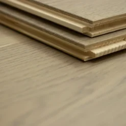 Natural Engineered Flooring Oak Silver Stone Brushed Uv Matt Lacquered 14/3mm By 190mm By 1900mm 11 Natural Engineered Flooring Oak Silver Stone Brushed Uv Matt Lacquered 14/3mm By 190mm By 1900mm -Wooden Flooring Elegant Shop silverstone4 1