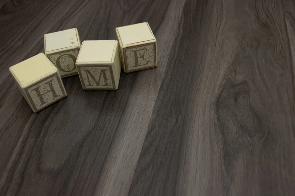 Supremo Luxury Click Vinyl Rigid Core Flooring Magnet 5mm By 178mm By 1220mm 6 Supremo Luxury Click Vinyl Rigid Core Flooring Magnet 5mm By 178mm By 1220mm - Image 4