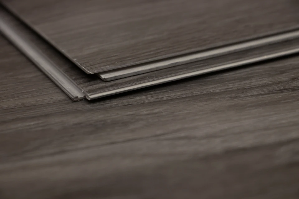 Supremo Luxury Click Vinyl Rigid Core Flooring Magnet 4.2mm By 178mm By 1220mm 7 Supremo Luxury Click Vinyl Rigid Core Flooring Magnet 4.2mm By 178mm By 1220mm - Image 5