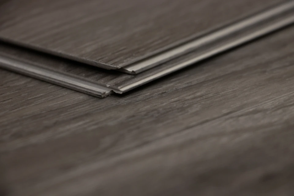 Supremo Luxury Click Vinyl Rigid Core Flooring Magnet 4.2mm By 178mm By 1220mm 8 Supremo Luxury Click Vinyl Rigid Core Flooring Magnet 4.2mm By 178mm By 1220mm - Image 6