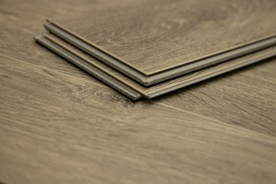 Supremo Luxury Click Vinyl Rigid Core Herringbone Flooring Cotton Wood With Built In Underlay 6mm By 100 By 600mm 8 Supremo Luxury Click Vinyl Rigid Core Herringbone Flooring Cotton Wood With Built In Underlay 6mm By 100 By 600mm - Image 6